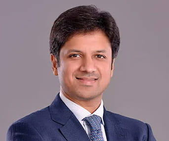 Headshot of Anant Goenka