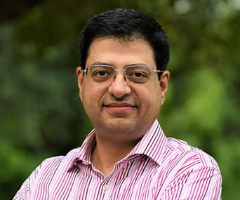 Headshot of Noshir Kaka